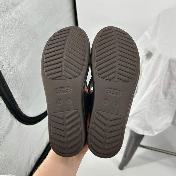 Women's Brown Gold Crocs Sanrah Strappy Platform Wedge Slip On Sandals Sz 8M - Picture 6 of 6